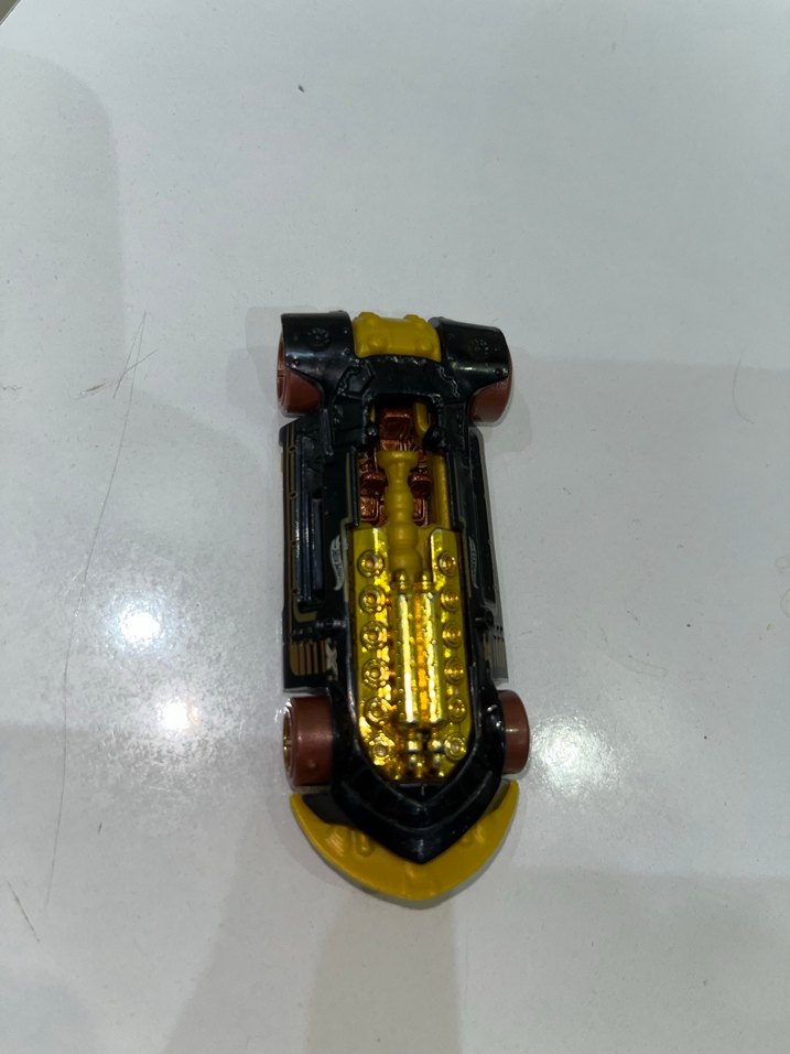 Hot Wheels OLD! Siyah ve Sarı Mini Oyuncak Araba - Görsel 3
