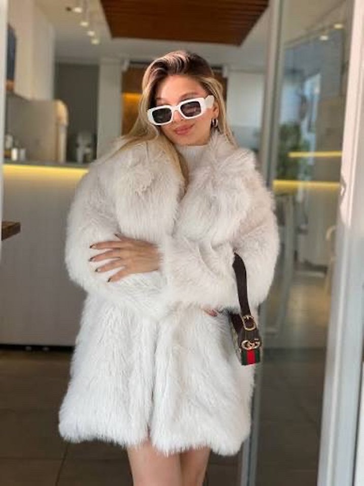 Beyaz Suni Kürk Midi Ceket - Görsel 2