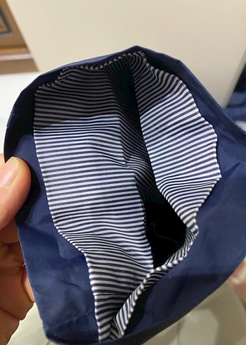 LC Waikiki Lacivert Bel Detaylı  Yağmurluk - Görsel 8