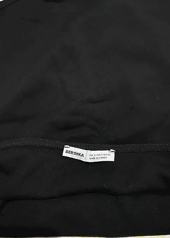 Siyah straplez büzgülü crop - Görsel 4