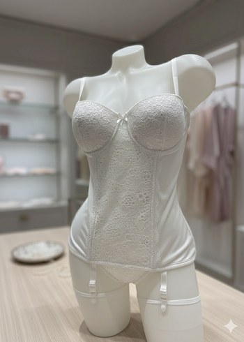 Büstiyer Takım Dantelli Jartiyerli Beyaz - Görsel 2