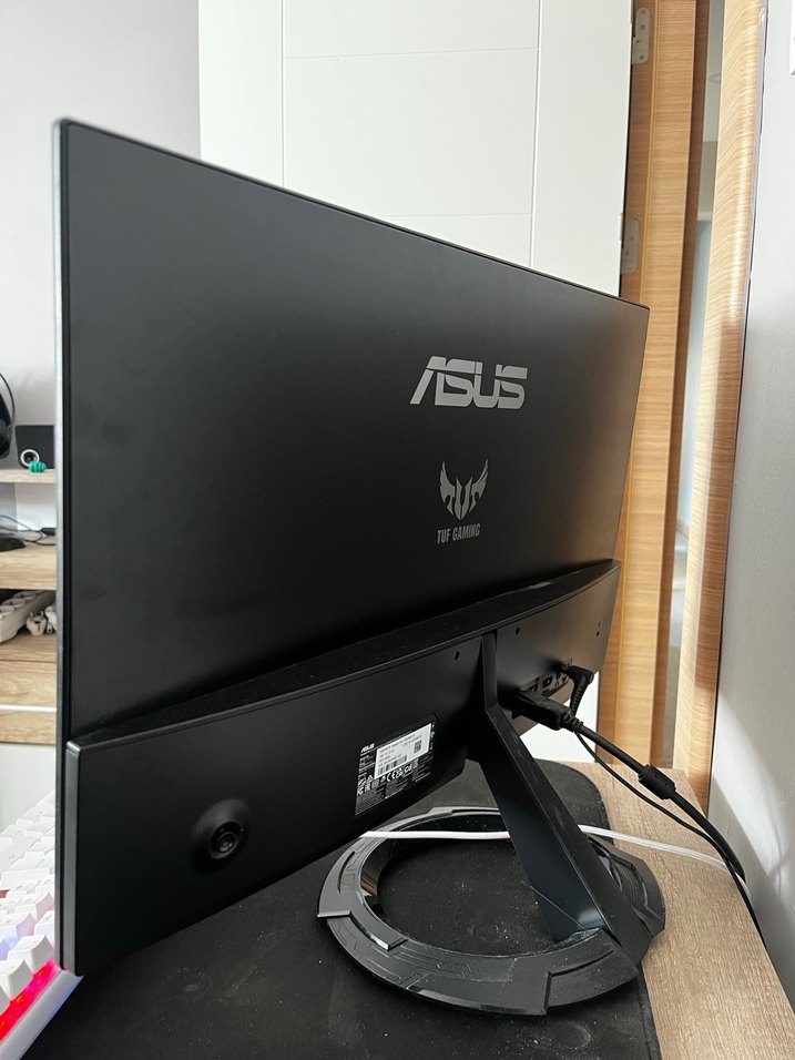 ASUS 165hz Sıfırdan Farksız Monitör - Görsel 3