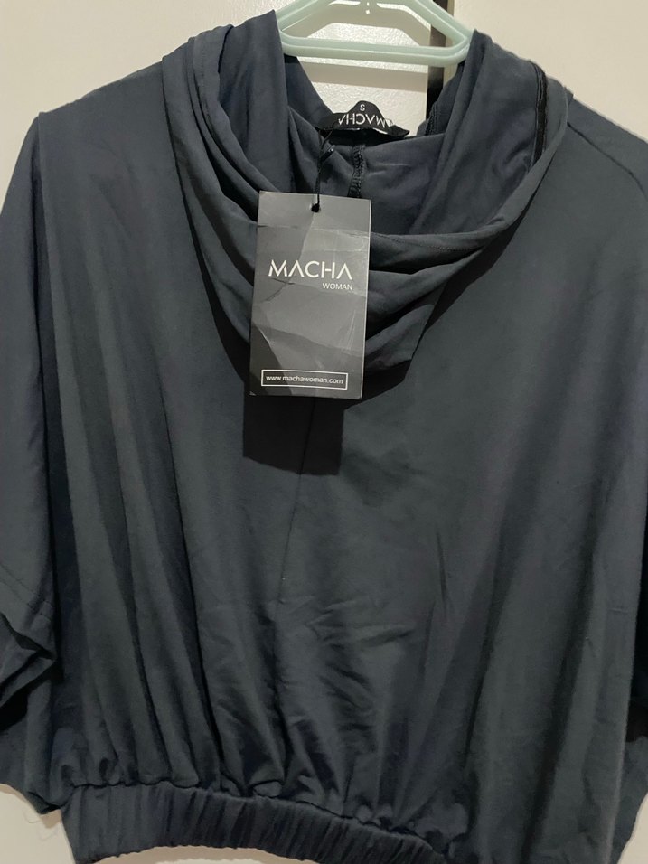 Gri Drapeli Kısa Kollu spor üstü - Görsel 4