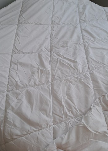 Beyaz Düz Yorgan - Görsel 3