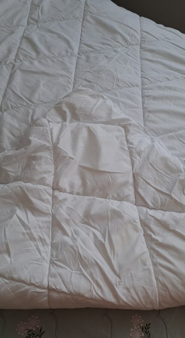 Beyaz Düz Yorgan - Görsel 2