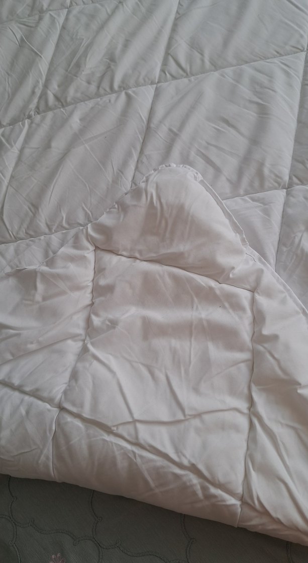 Beyaz Desensiz Yorgan - Görsel 3
