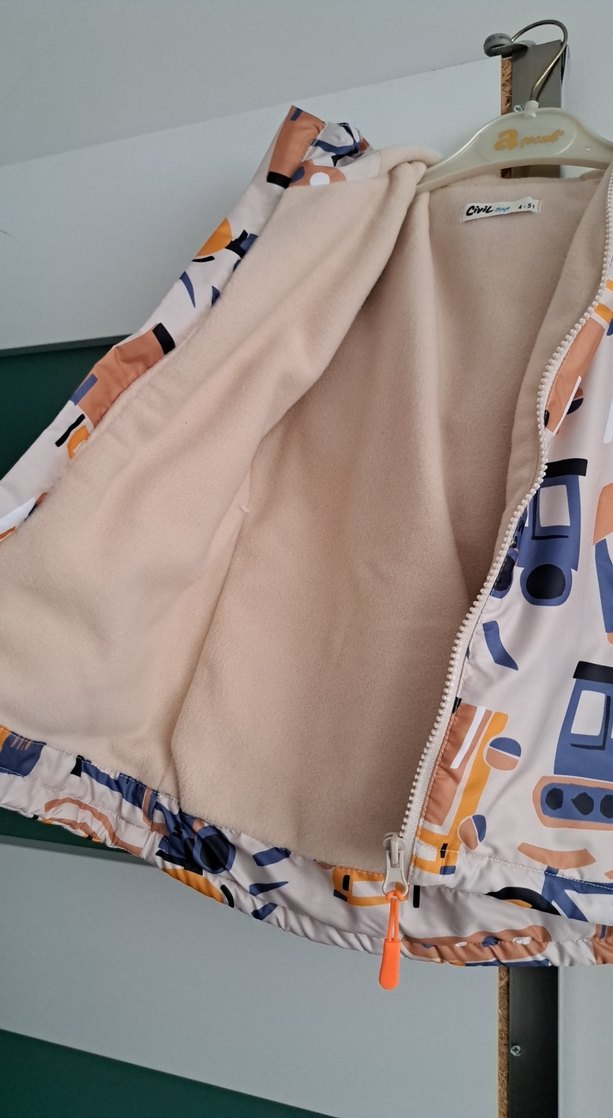 Baskılı Kapüşonlu Erkek Çocuk Yağmurluk - Görsel 2