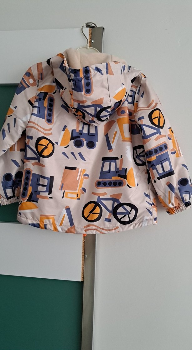 Baskılı Kapüşonlu Erkek Çocuk Yağmurluk - Görsel 4