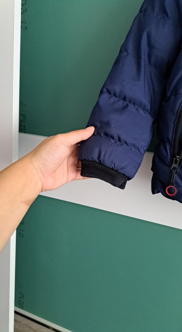 Koyu Mavi Erkek Çocuk Kürklü Kapüşonlu Mont - Görsel 3