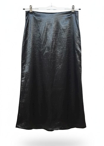 Siyah Midi Saten Kadın Etek - Görsel 3