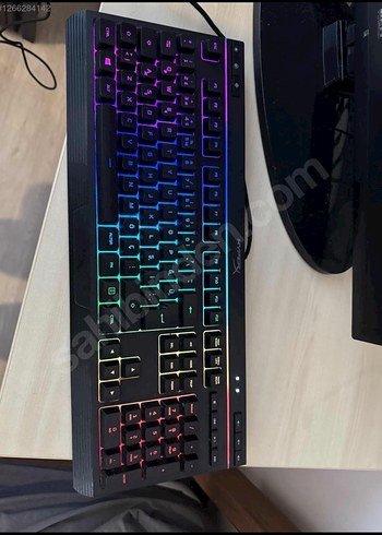 Kablolu Siyah hyperx alloy core rgb klavye - Görsel 2