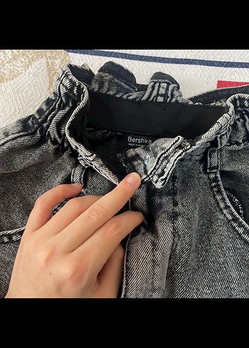 Bershka yüksek bekl şort - Görsel 2