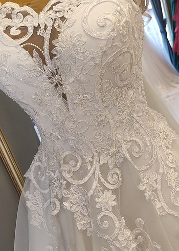 Dantel Detaylı Kayık Yakalı  inci Beyaz  Helenistik Gelinlik - Görsel 5