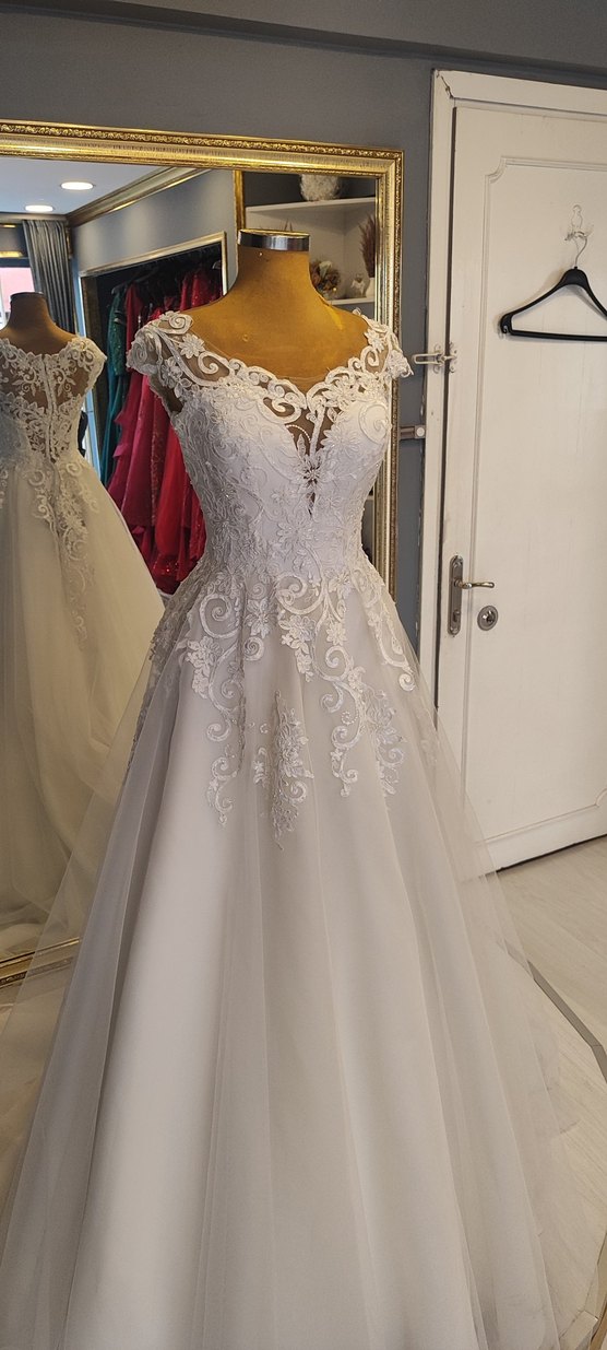 Dantel Detaylı Kayık Yakalı  inci Beyaz  Helenistik Gelinlik - Görsel 4