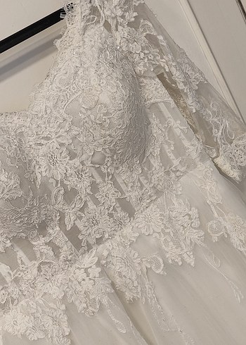 Fransız dantelli 46-48beden uyumlu A kesim gelinlik - Görsel 4