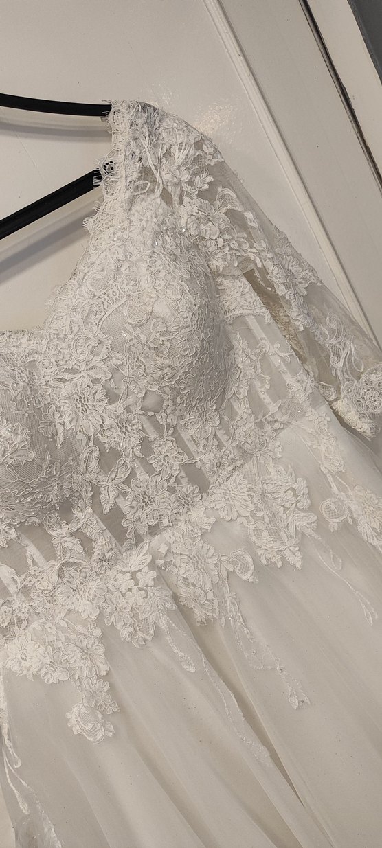 Fransız dantelli 46-48beden uyumlu A kesim gelinlik - Görsel 4