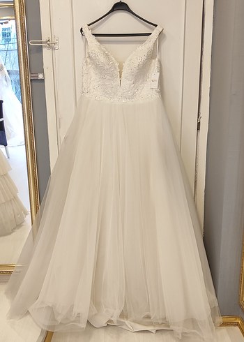 Helenistik v yakalı gelinlik - Görsel 3