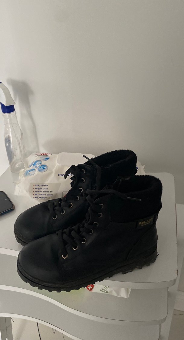 Siyah Erkek Sokak Stili Bot - Görsel 3