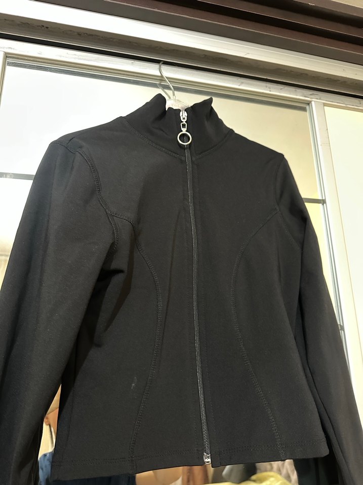 Siyah Fermuarlı Yüksek Yaka Kadın Ceket - Görsel 2