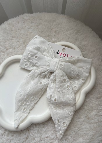 Dantel Detaylı Beyaz Pamuklu Saç Tokası - Görsel 2