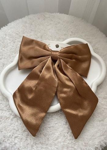 Kahverengi İpek Görünümlü Fiyonk Toka - Görsel 2