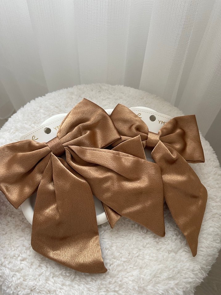 Kahverengi İpek Görünümlü Fiyonk Toka - Görsel 3