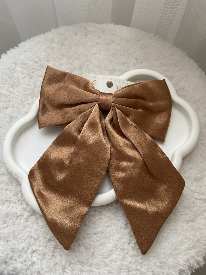 Kahverengi İpek Görünümlü Fiyonk Toka - Görsel 2