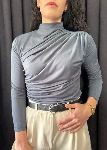 Büzgülü Bluz Body - Görsel 4
