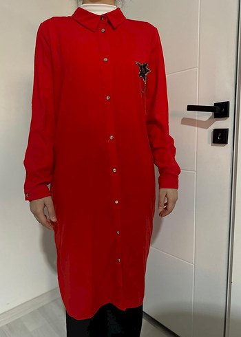 Parlak Kırmızı Düğmeli Kadın Gömlek - Görsel 3