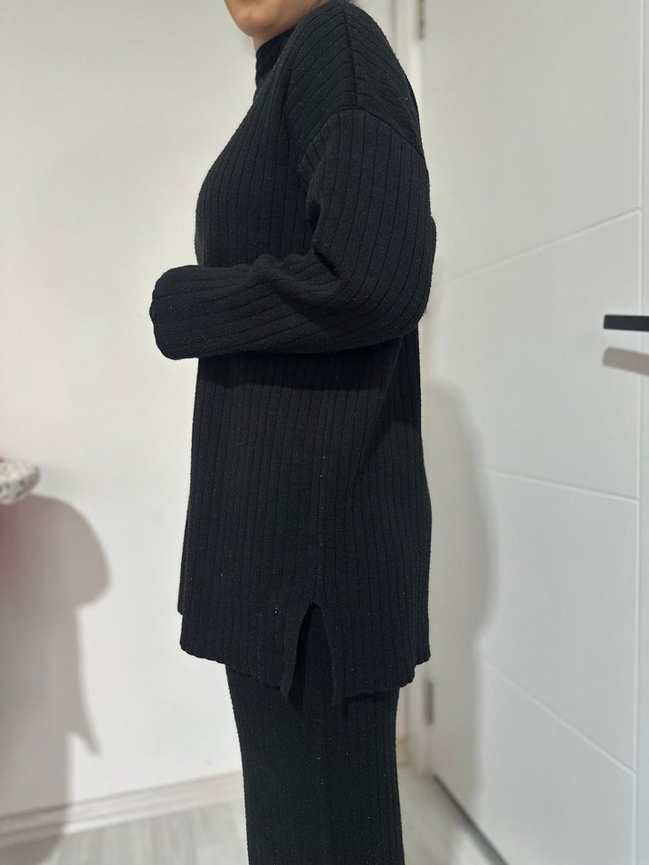 Siyah Kadın Triko Takım - Görsel 2