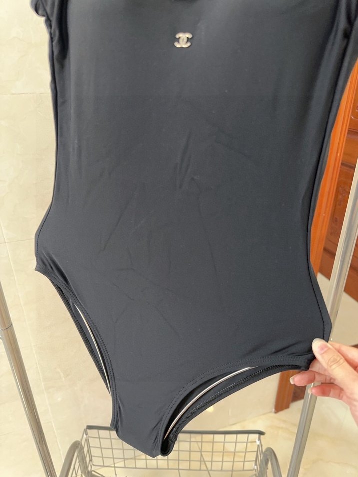 CCÇiçek Detaylı Midi Siyah Kadın Mayo - Görsel 5