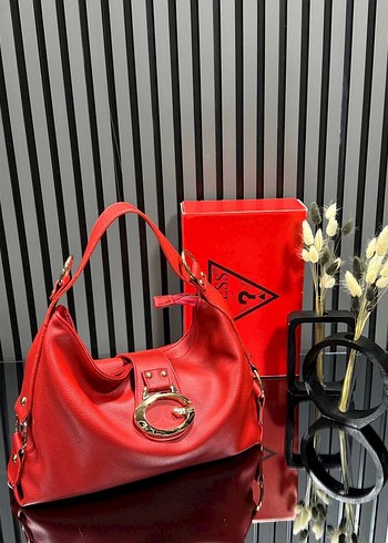 Klasik Kemer Tokalı Siyah Deri Kadın Çantası - Görsel 5