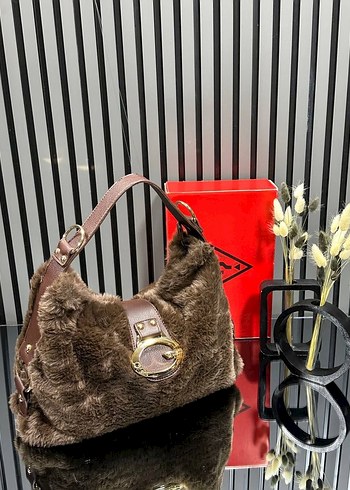 Klasik Kemer Tokalı Siyah Deri Kadın Çantası - Görsel 18