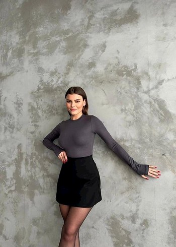 GRİ PARMAK GEÇİRMELİ BODY - Görsel 3