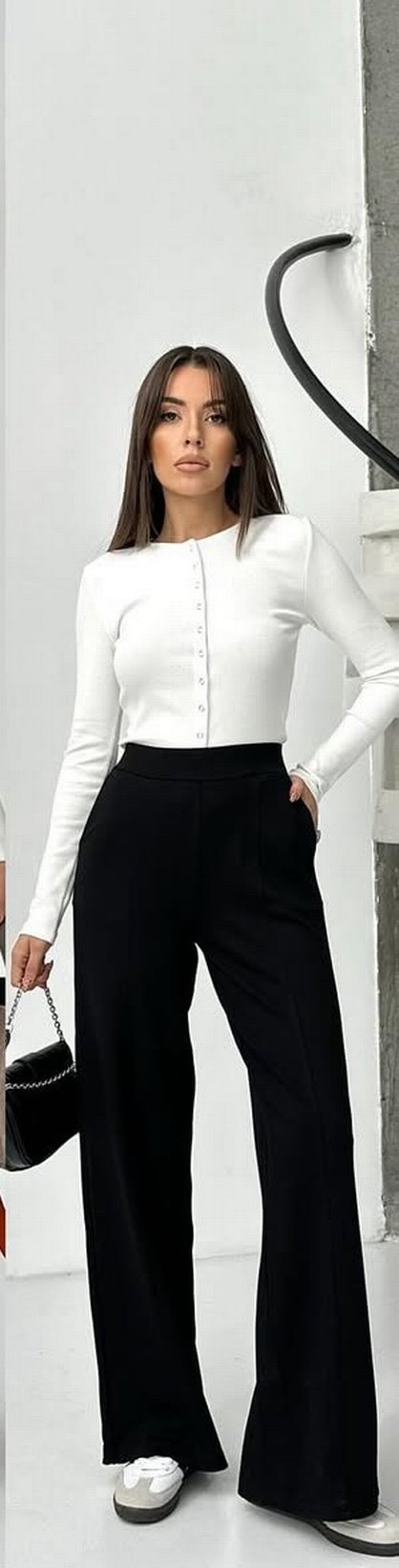 Siyah Wide leg pamuklu pantolon - Görsel 3