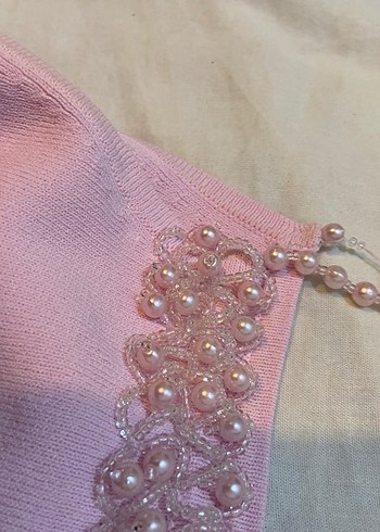 Pembe Boncuklu Askılı Bluz - Görsel 3