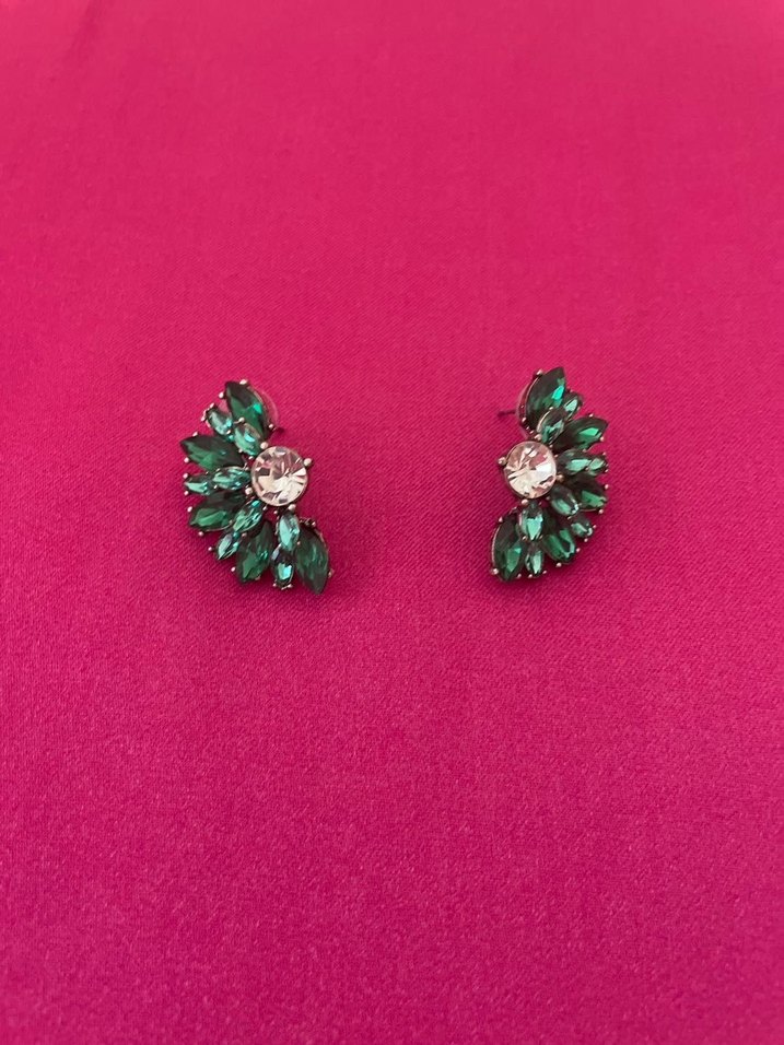 Pembe Puf Detaylı Kadın Küpe - Görsel 4