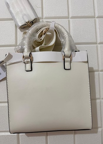 Beyaz Guess Kadın Omuz Çantası - Görsel 9