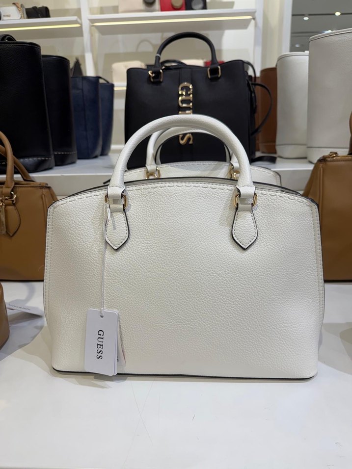 Guess Zincir Detaylı Beyaz Deri Kadın Çanta - Görsel 4