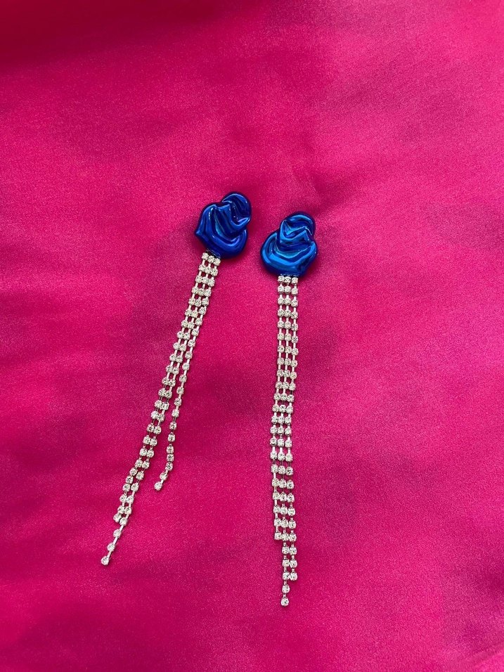 Parlak Mavi Zincir Detaylı Midi Küpe - Görsel 3