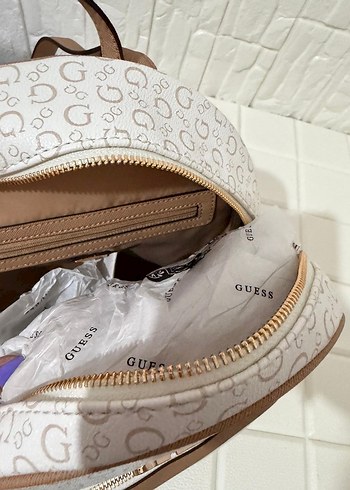 Guess Beyaz Kadın Sırt Çantası - Görsel 7