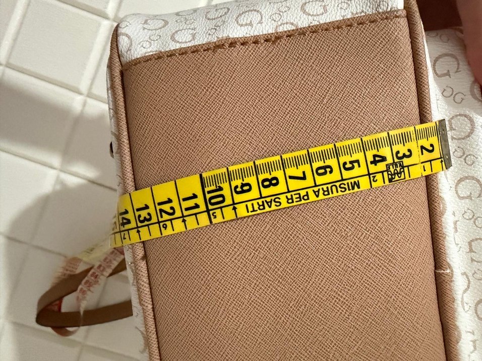 Guess Beyaz Kadın Sırt Çantası - Görsel 3