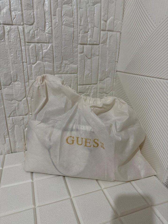 Guess Beyaz Deri Kadın Omuz Çantası - Görsel 3