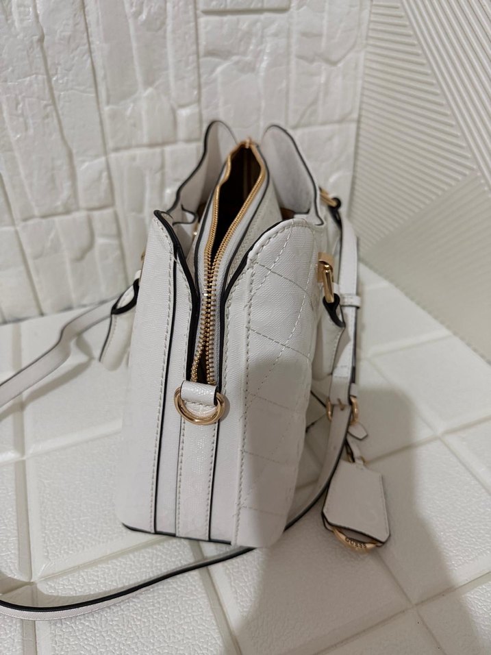 Guess Beyaz Deri Kadın Omuz Çantası - Görsel 5