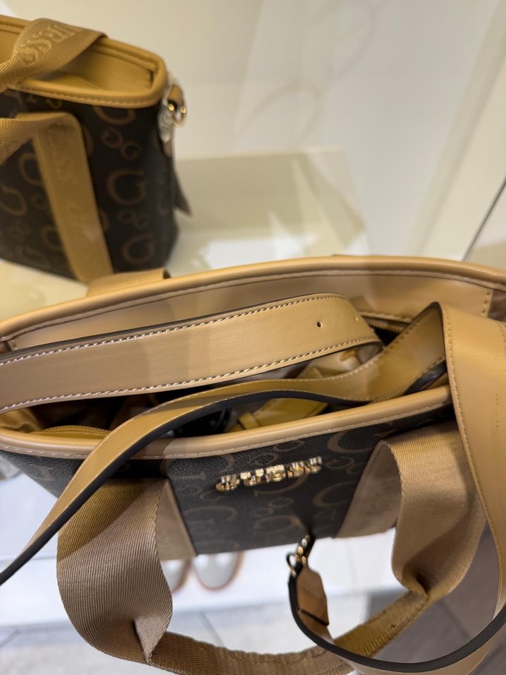 Kahverengi Guess Kadın Günlük Omuz Çantası - Görsel 4