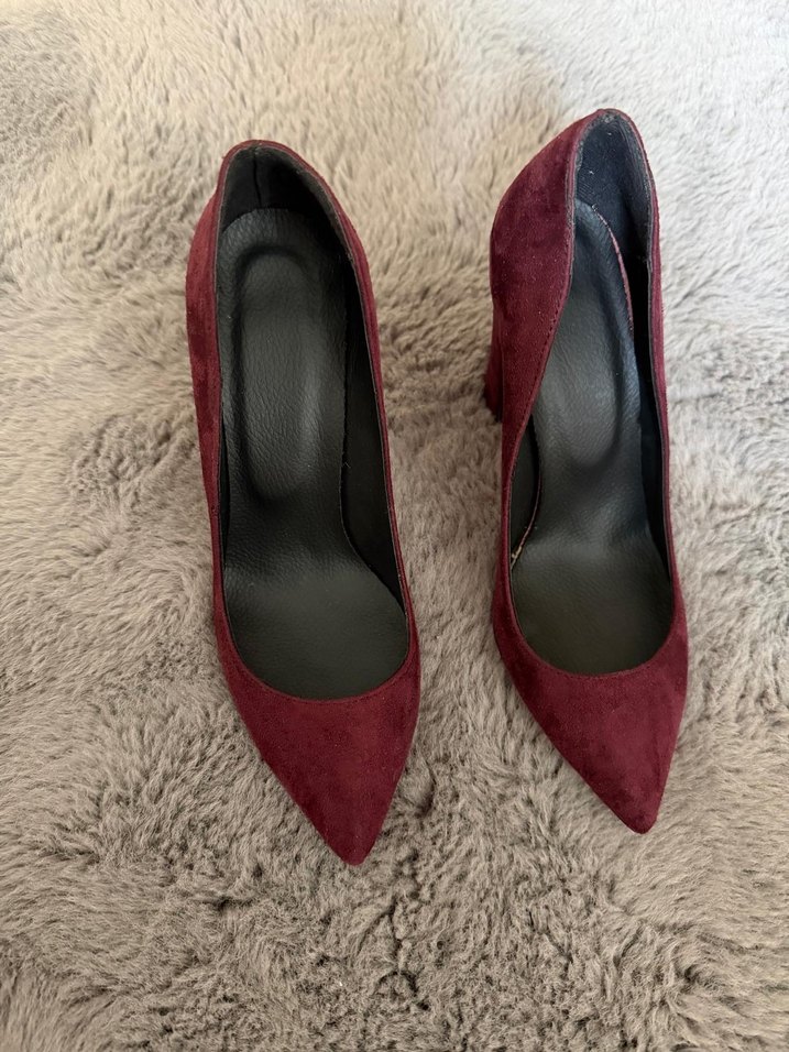 Bordo Süet Kürklü Dolgu Topuk Stiletto - Görsel 4