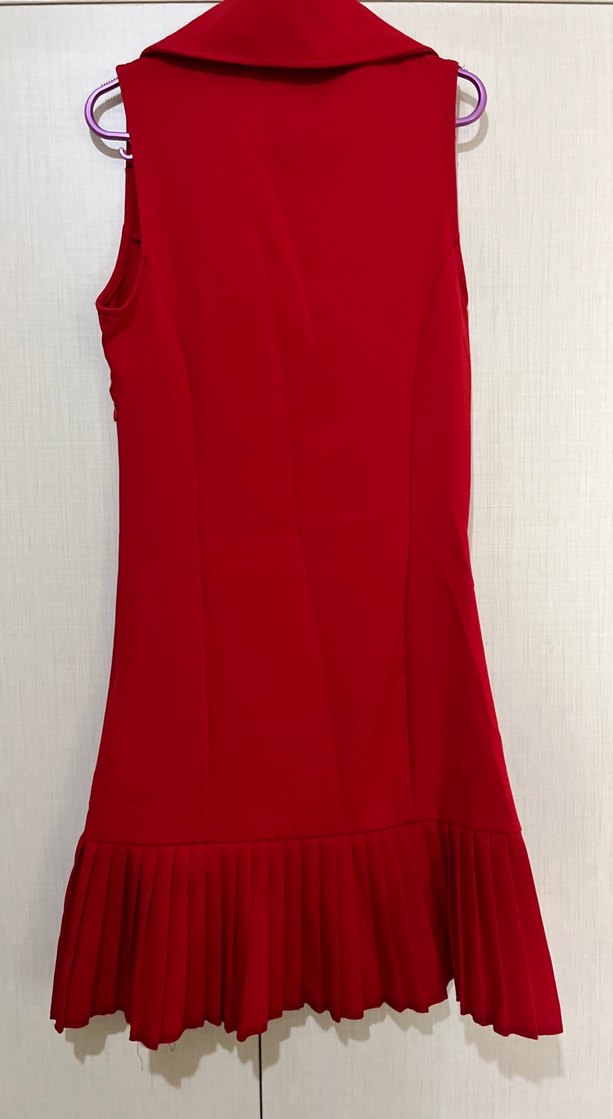 Kırmızı Mini Kolsuz Düğmeli Kadın Klasik Ceket - Görsel 3