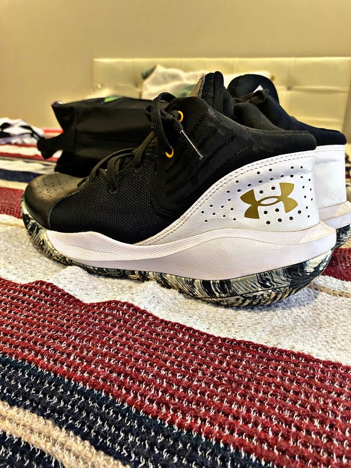 Under Armour Ayakkabı - Görsel 2