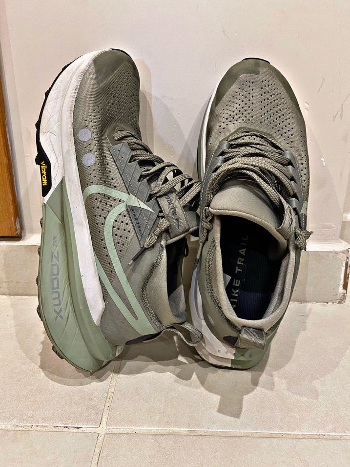 Nike Spor Ayakkabı - Görsel 2