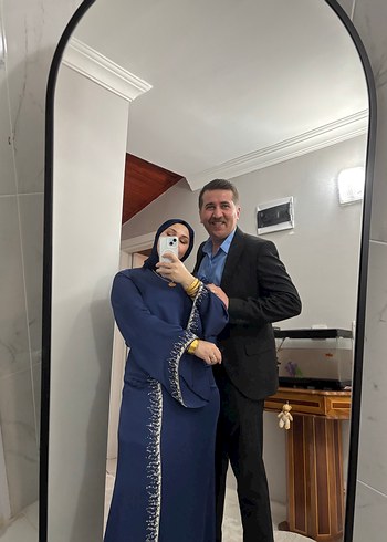 Nakışlı Lacivert Drapeli Uzun Abiye Elbise - Görsel 3